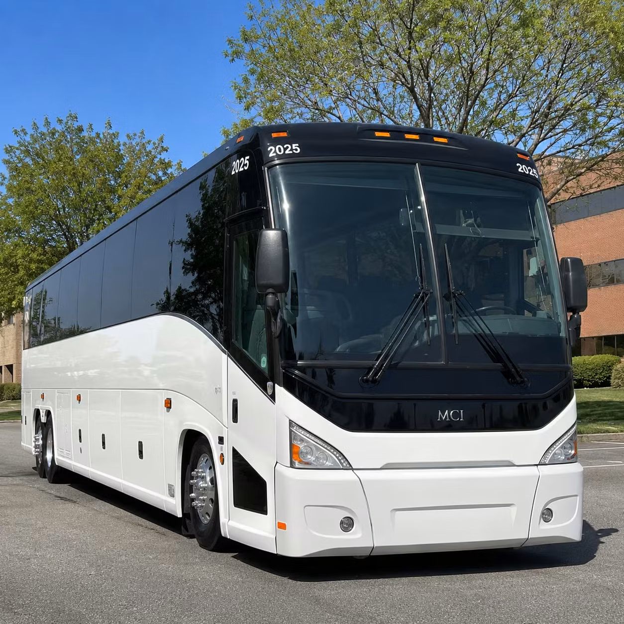 fill out one quick form to book airport transfers to eugene airport eug