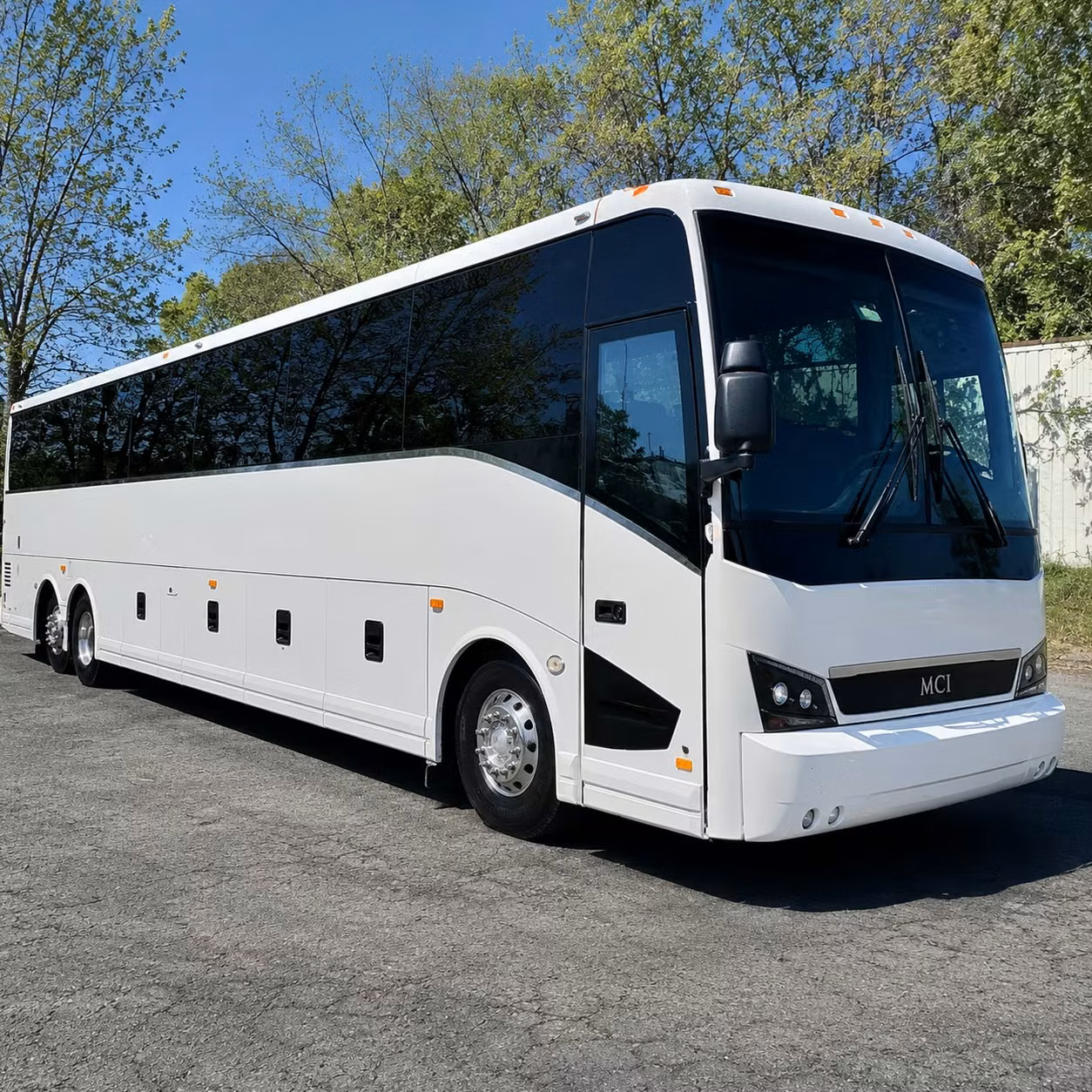 planning a corporate event or conference in eugene shuttle guests seamlessly
